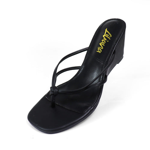 Leslie Wedges - Black