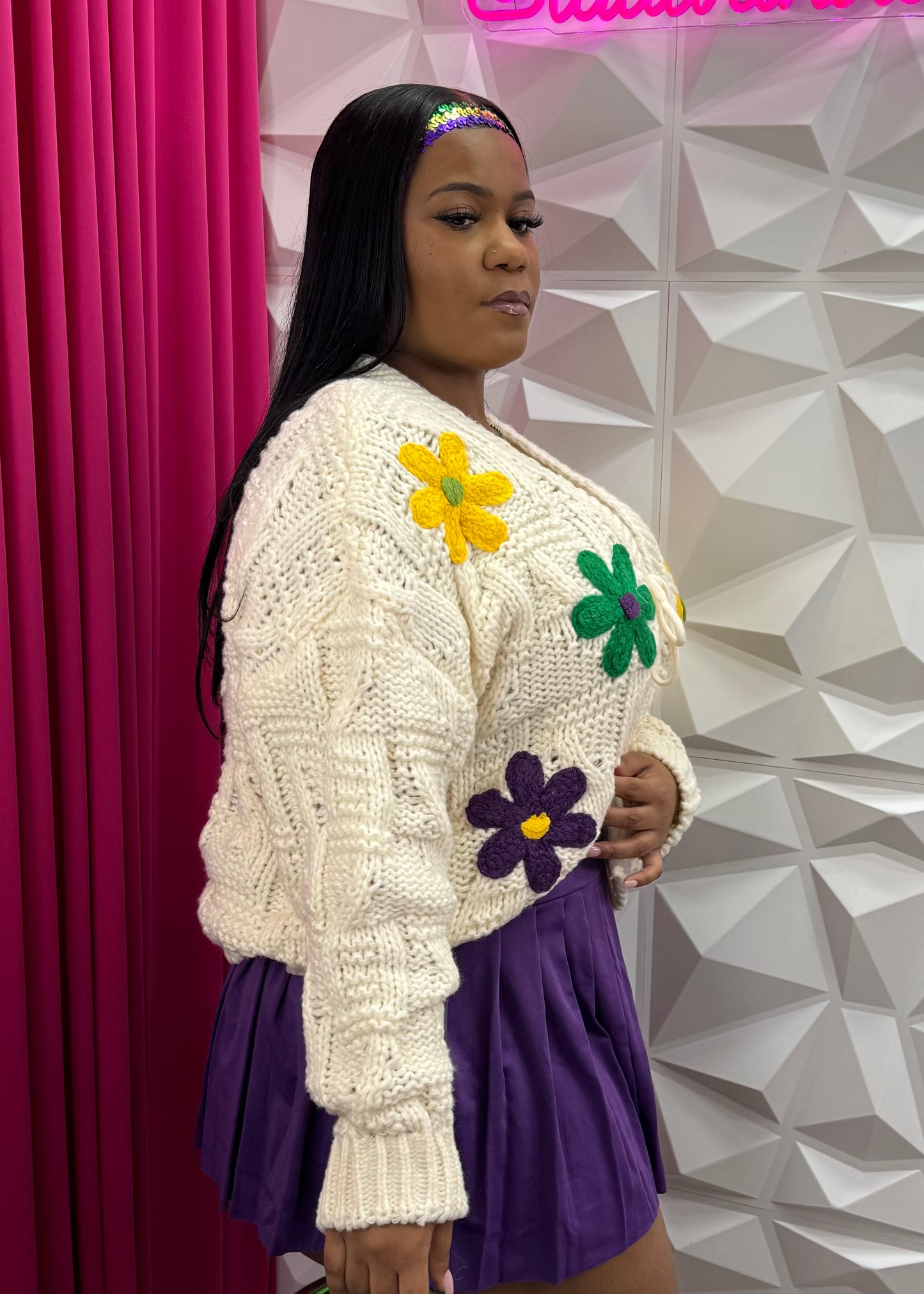 MG Flower Cardigan - White