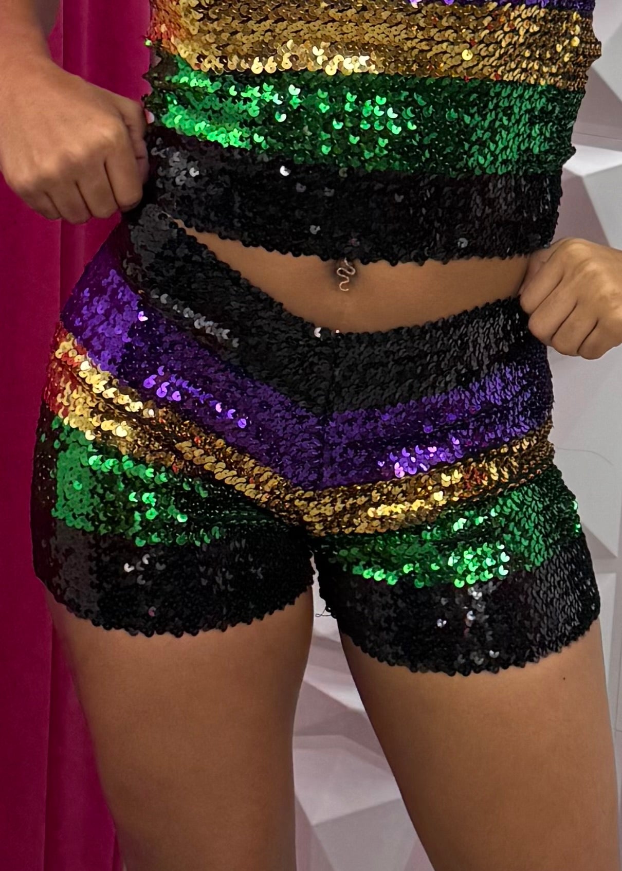 Sequins Shorts - Black