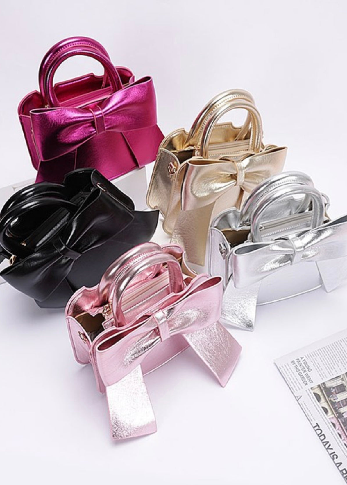 Metallic Bow Purse