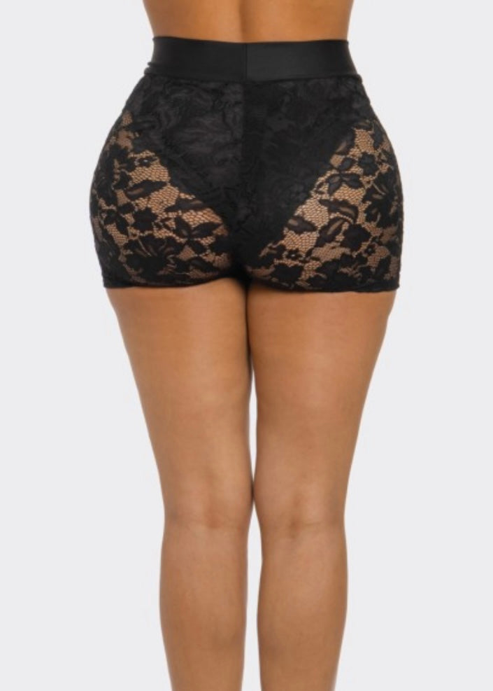 Lace Shorts -Black